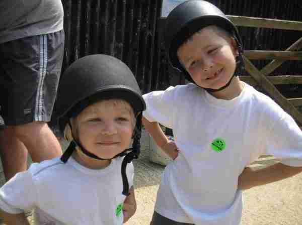 harry and eddie 2007 riding hats