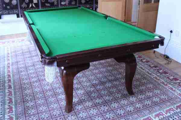 snooker table