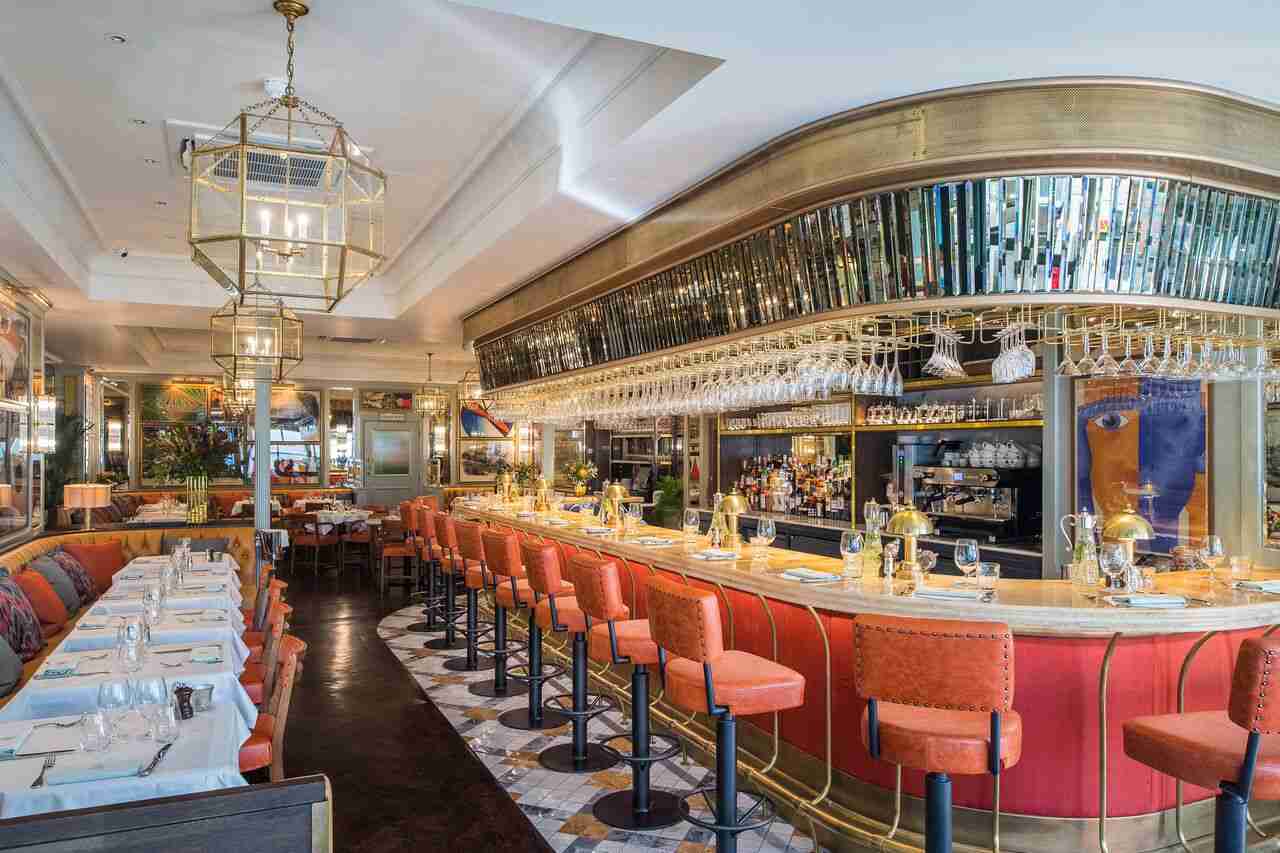 Ivy Royal Tunbridge Wells - Interior Bar_preview