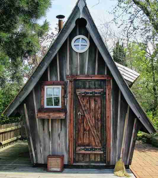 playroom shed
