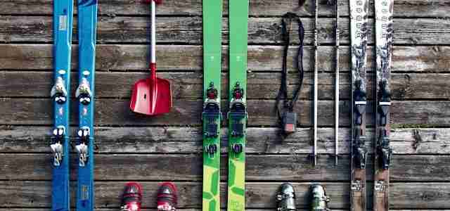 skiing