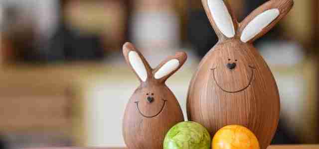 spring break with kids easter bunny and eggs